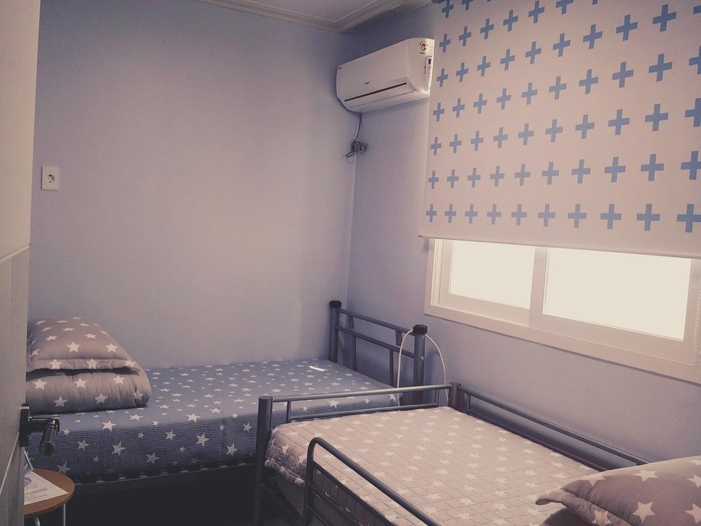 Nangman Hong'S Guesthouse Γκιονγκγού Δωμάτιο φωτογραφία